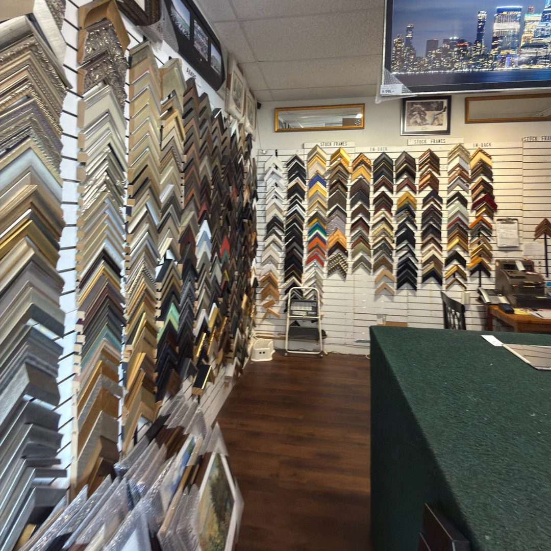 Jersey Framing at Picture Framing Warehouse in Pompano Beach